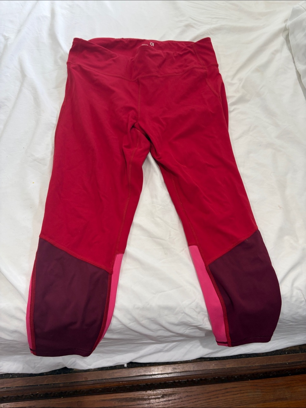 Women’s' Red & Pink Performance Capri Tights